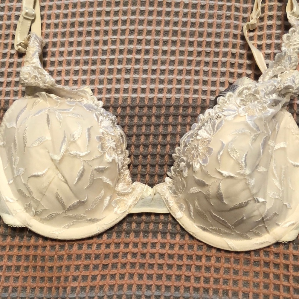 Lace Wonderbra